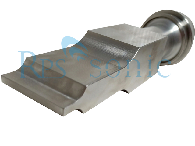 Ultrasonic Booster with Horn for Rinco C20-10 Transducer Ultrasonic Oscillator