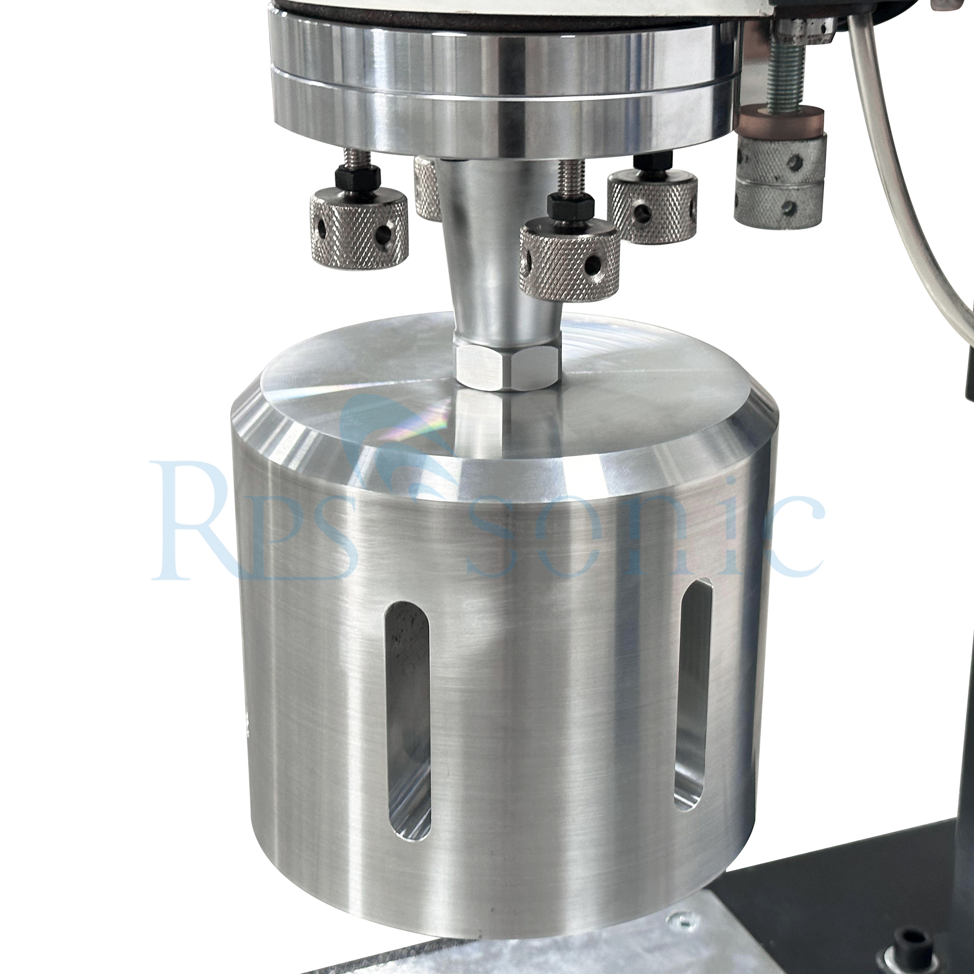 What Is Ultrasonic Punching Machine？