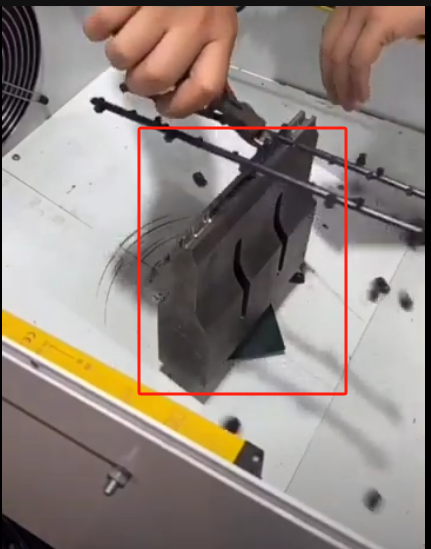 What Is Ultrasonic Vibration Technology for Removing Plastic Sprues (gates)?