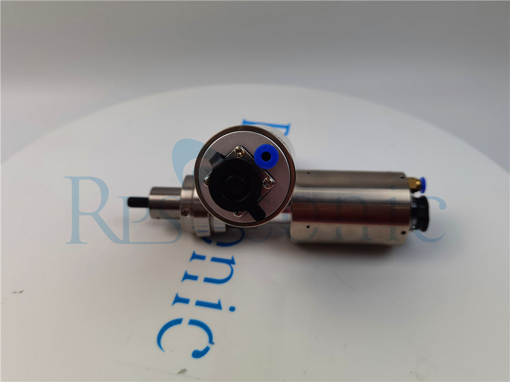 35kHZ Ultrasonic Welding Transducer with Titanium Booster with Closed Housing 