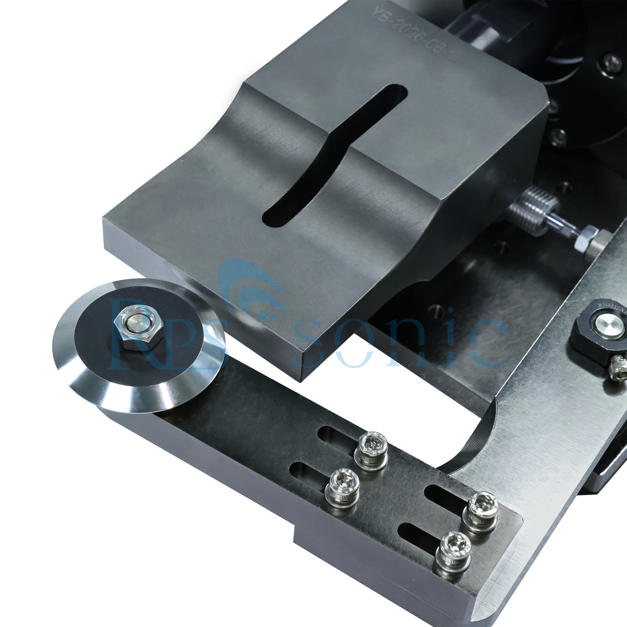 Integral Mounting Type Ultrasonic Cutting And Sealing System with Roller